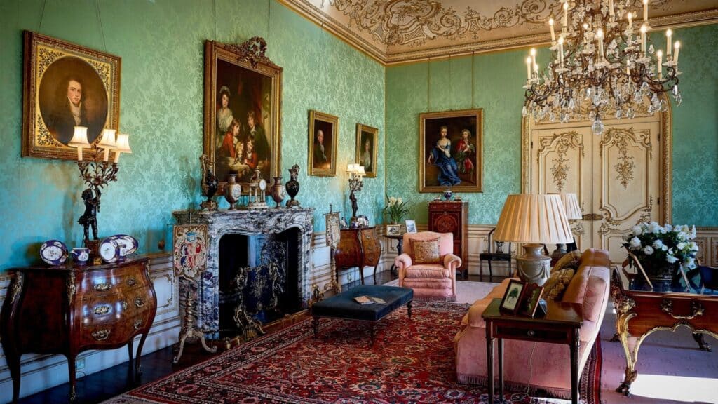 TV SERIES TO BINGE FOR INTERIOR DESIGN INSPIRATION | Peel & Stick Wallpaper Online | Proudly Made in Canada Downtown Abby 2048x1152 1 | Peel & Stick Wallpaper Online | Proudly Made in Canada