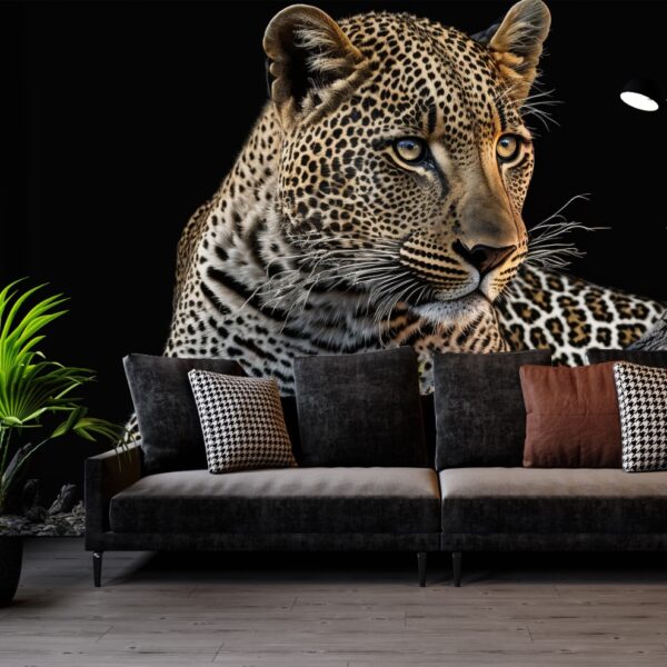 Mural Leopard's Perch - This stunning mural features a magnificently detailed leopard in repose, captured with piercing