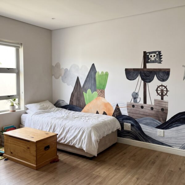 Mural Pitchford Kids shown in a bedroom