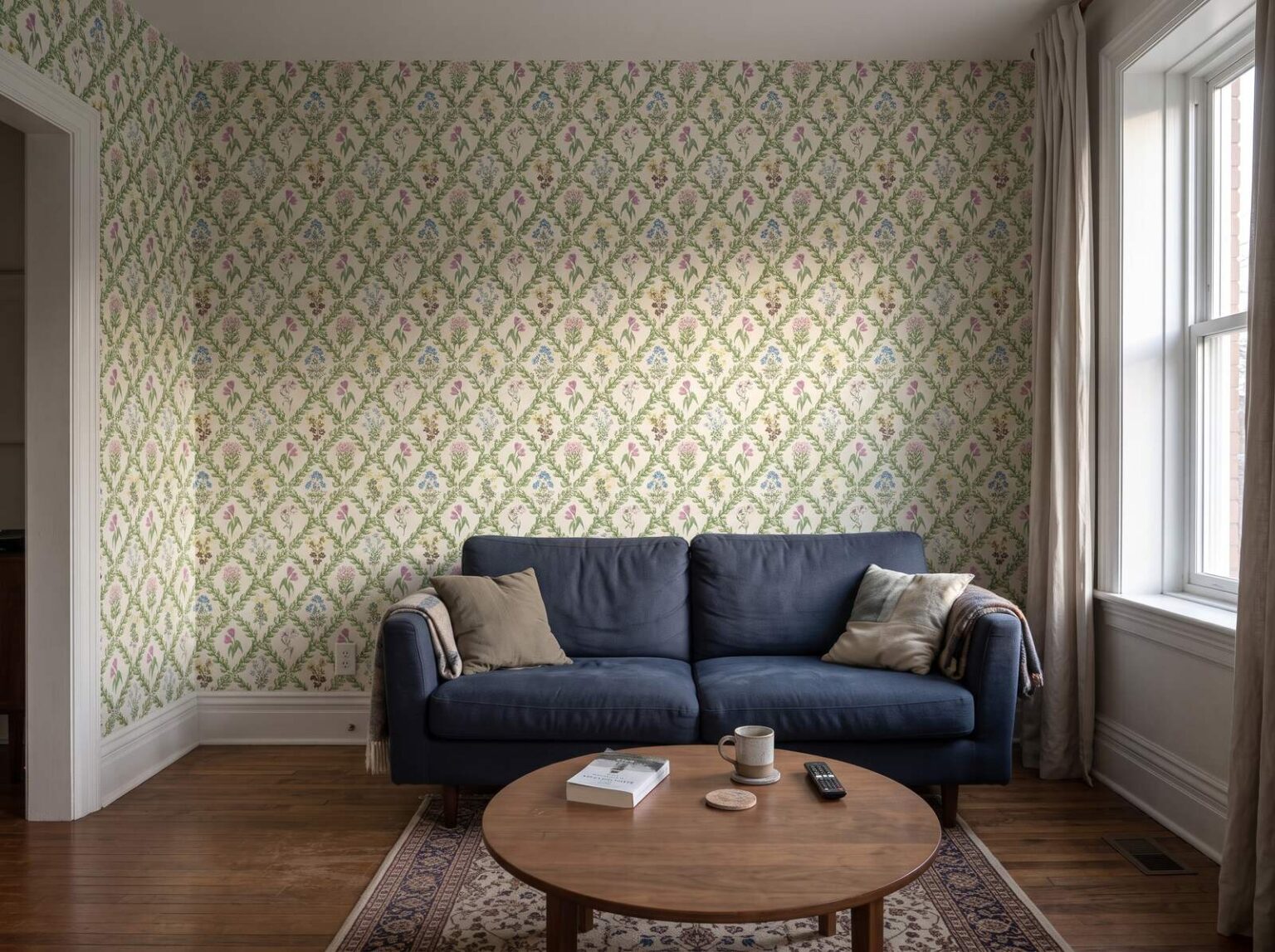 Floral Trellis in White » Wallpaper Online Canada